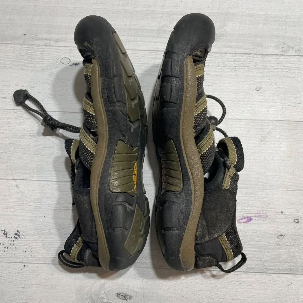 Keen Newport‎ H2 Waterproof Sandals Youth Size 3
